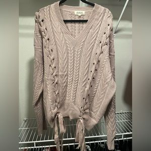 light-mauve listicle lace-up sides sweater